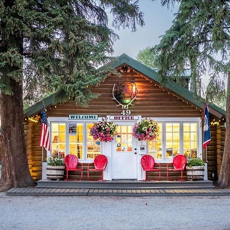 Log Cabin Motel Пайндейл Екстериор снимка