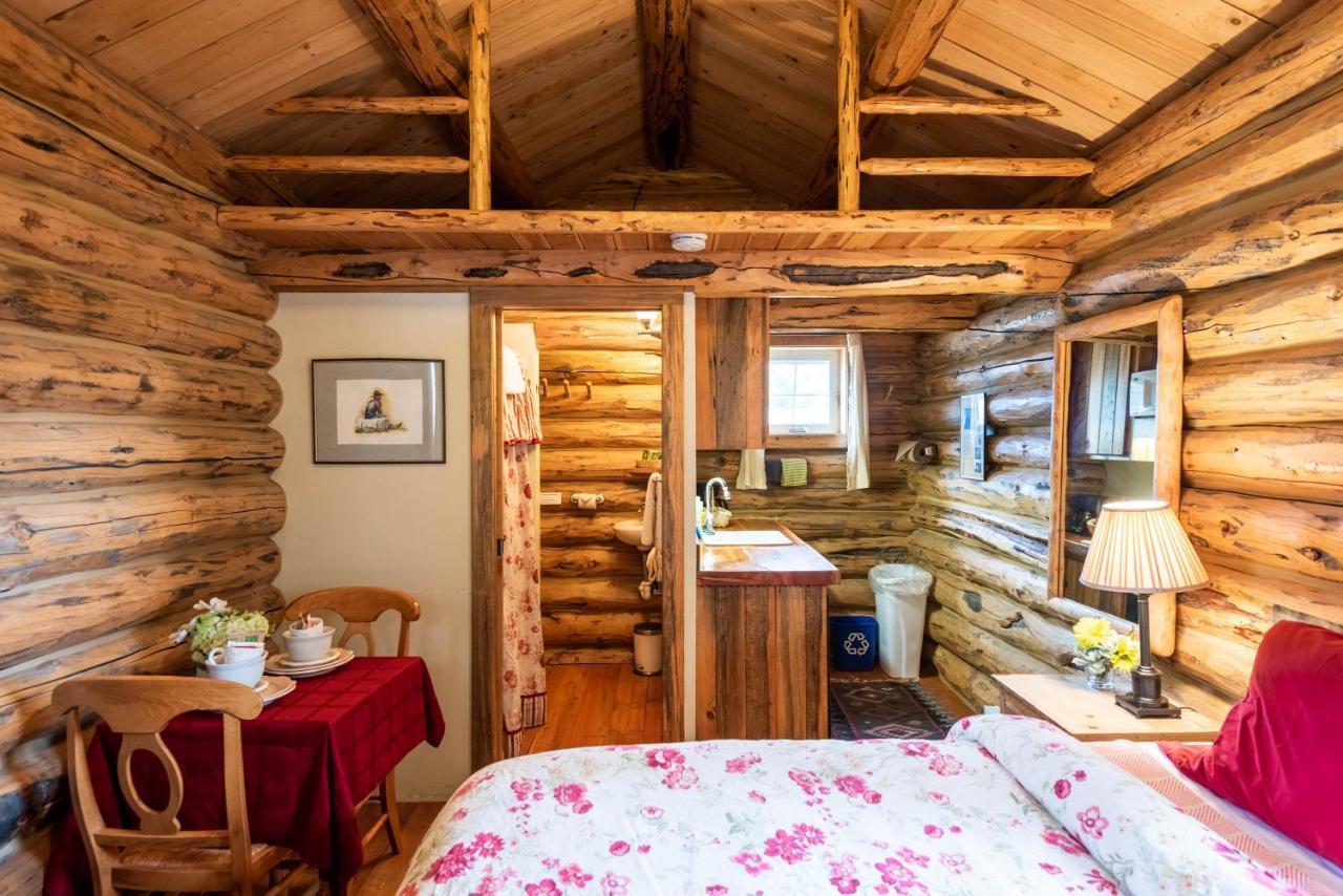 Log Cabin Motel Пайндейл Екстериор снимка